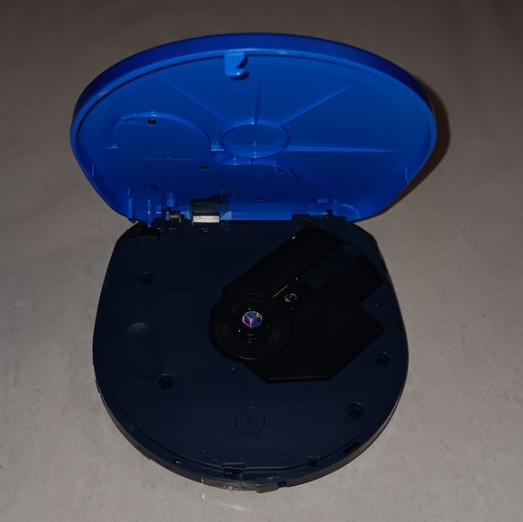 2002 Panasonic Anti Skip Portable CD Player Vintage - Picture 3 of 3